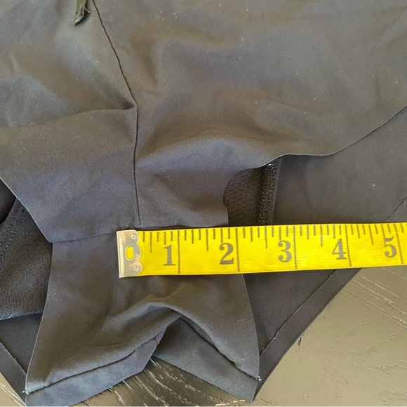 Craft women’s Pro Running Shorts Split Side Black Size XS Built In Liner Pockets - Picture 10 of 10